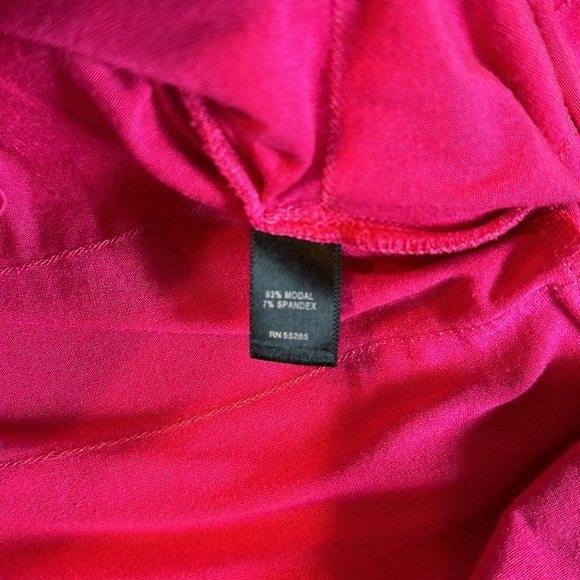 EXPRESS RUFFLE SLEEVELESS HOT PINK DRESS SIZE XS - Picture 7 of 8